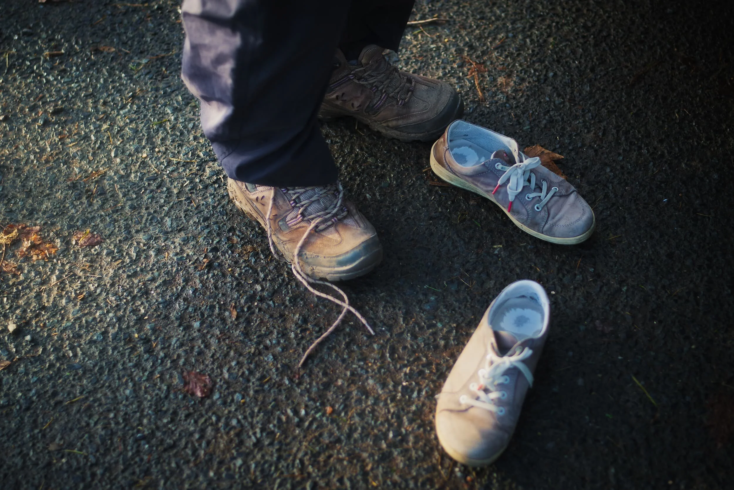 Booting up. Love that anticipation and excitement when you’re getting ready for a hike, thinking about what scenes and light awaits you.