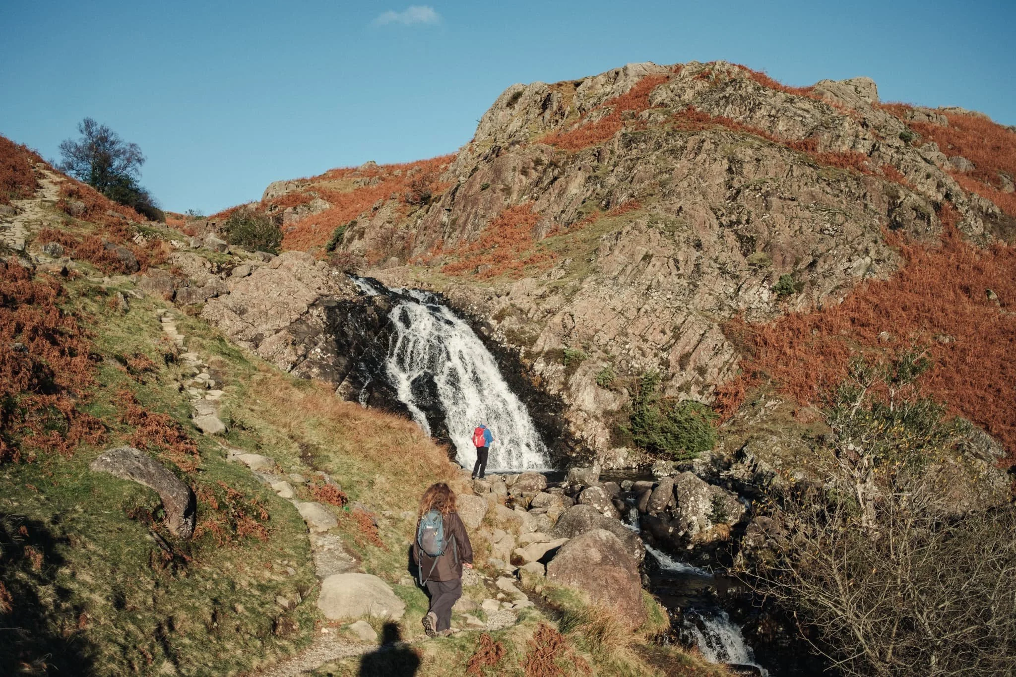  The first goal of the day: Sourmilk Ghyll, with Ecton Crag rising protectively above it. 