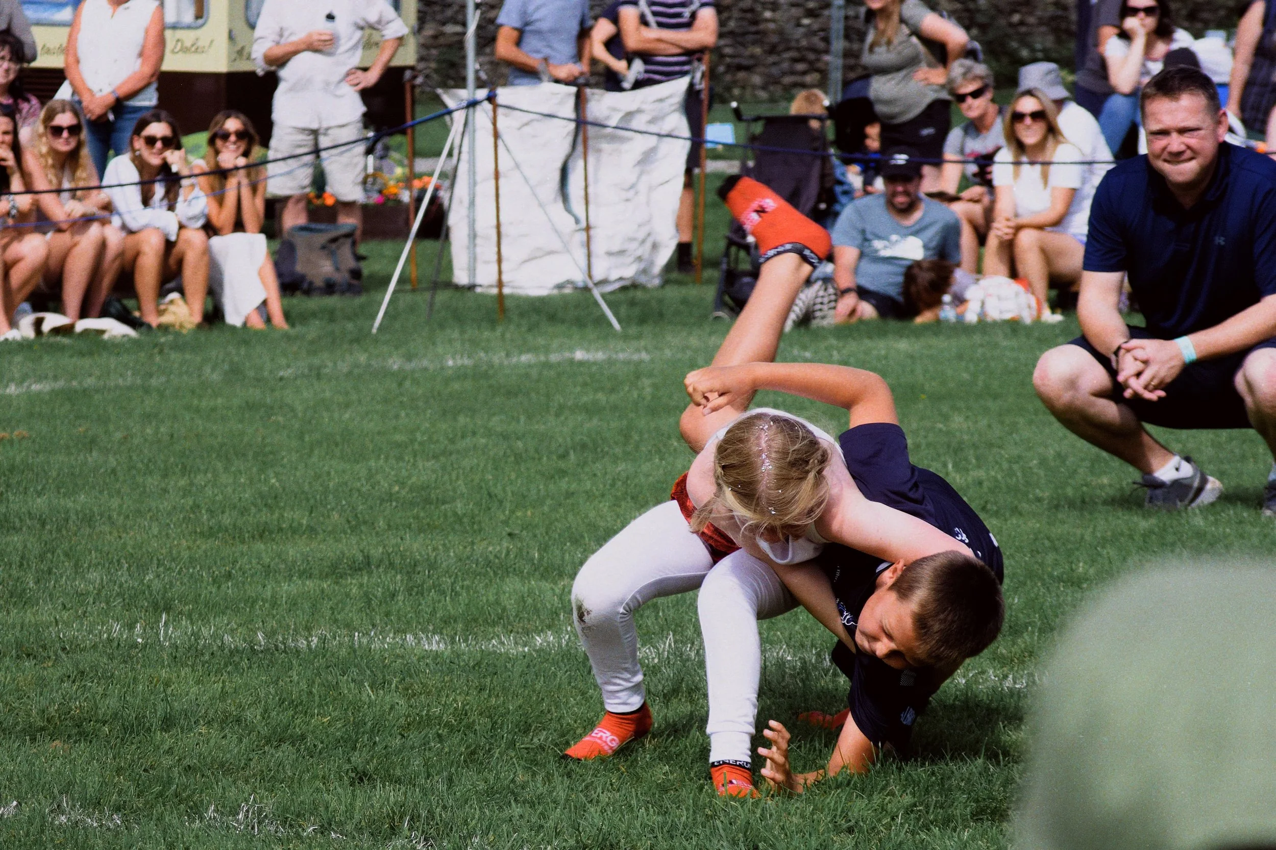  …and wins Bronze with this fall. 