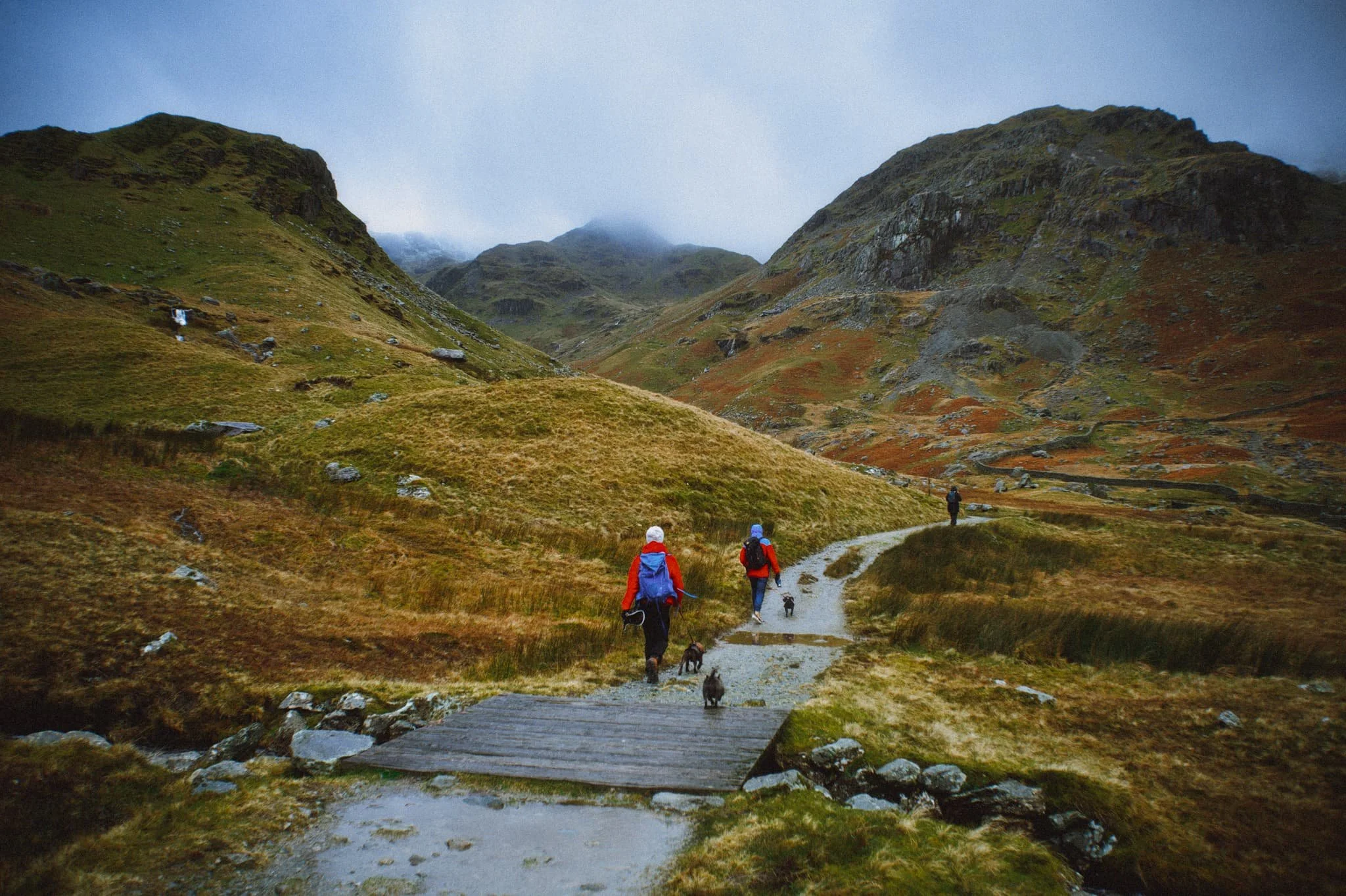  Arriving closer to the turning point, we contemplated the condition of the trail on the other side of the valley. The hike in, on the south of the valley, is thankfully paved but had still been rendered in parts as a beck due to all the rain. I knew that the northern path back down the valley wasn&rsquo;t in as good nick. So, from here, we turned back the same way we came in. 
