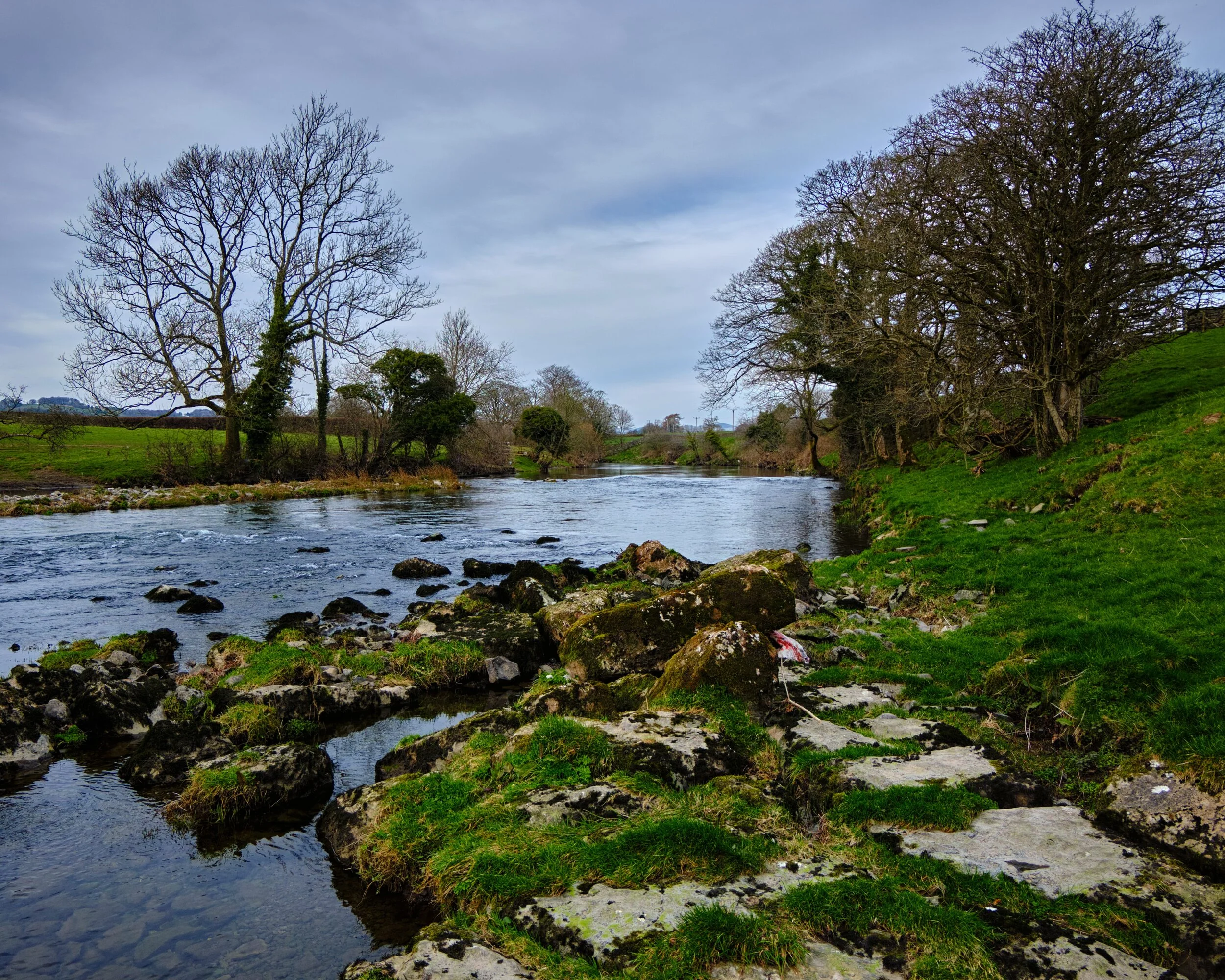 Looking back north along the River Kent. Probably a good spot for a swim when the weather warms up.