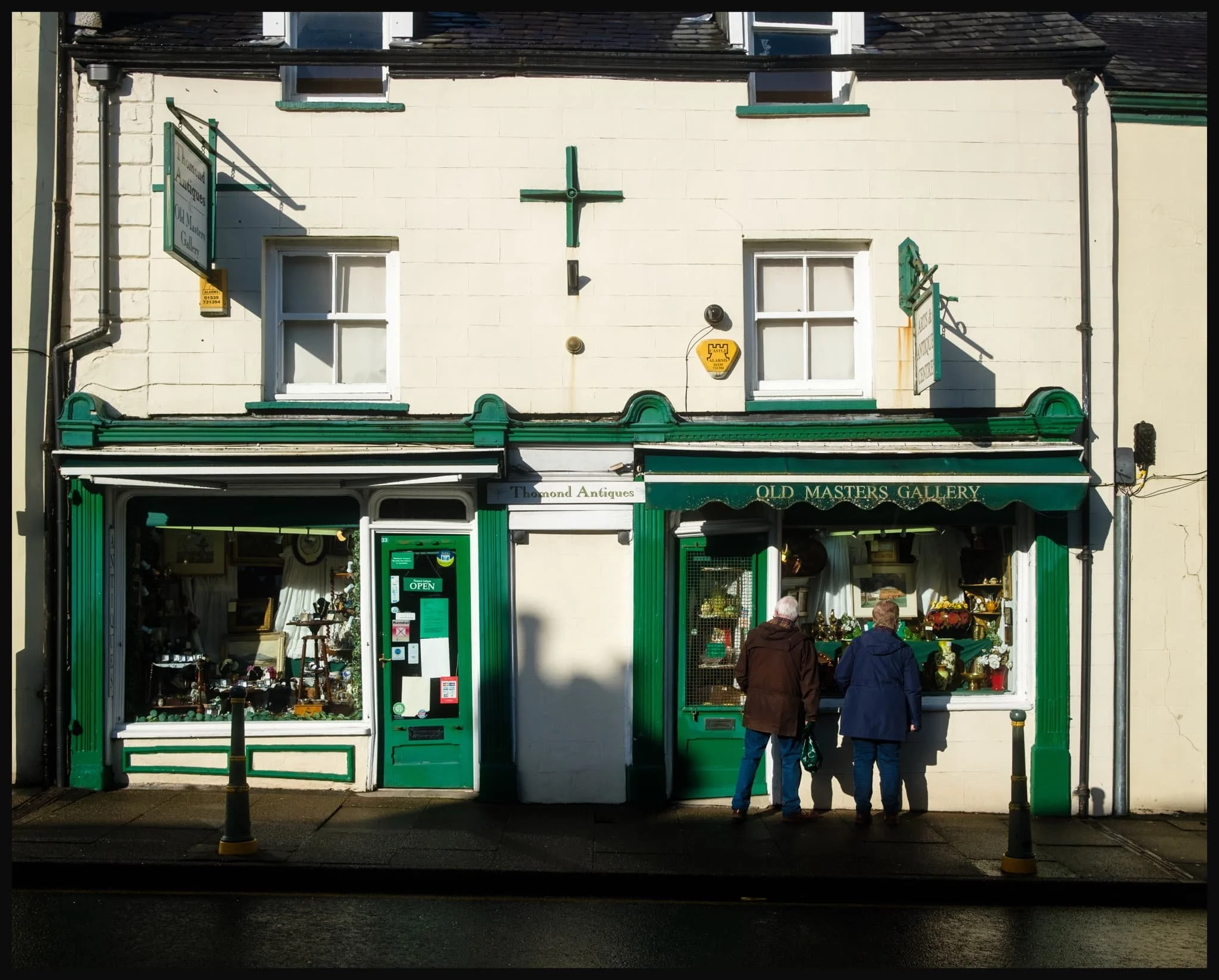  Even following two life-threatening storms, people are still more than ready to head out for a spot of retail therapy. 