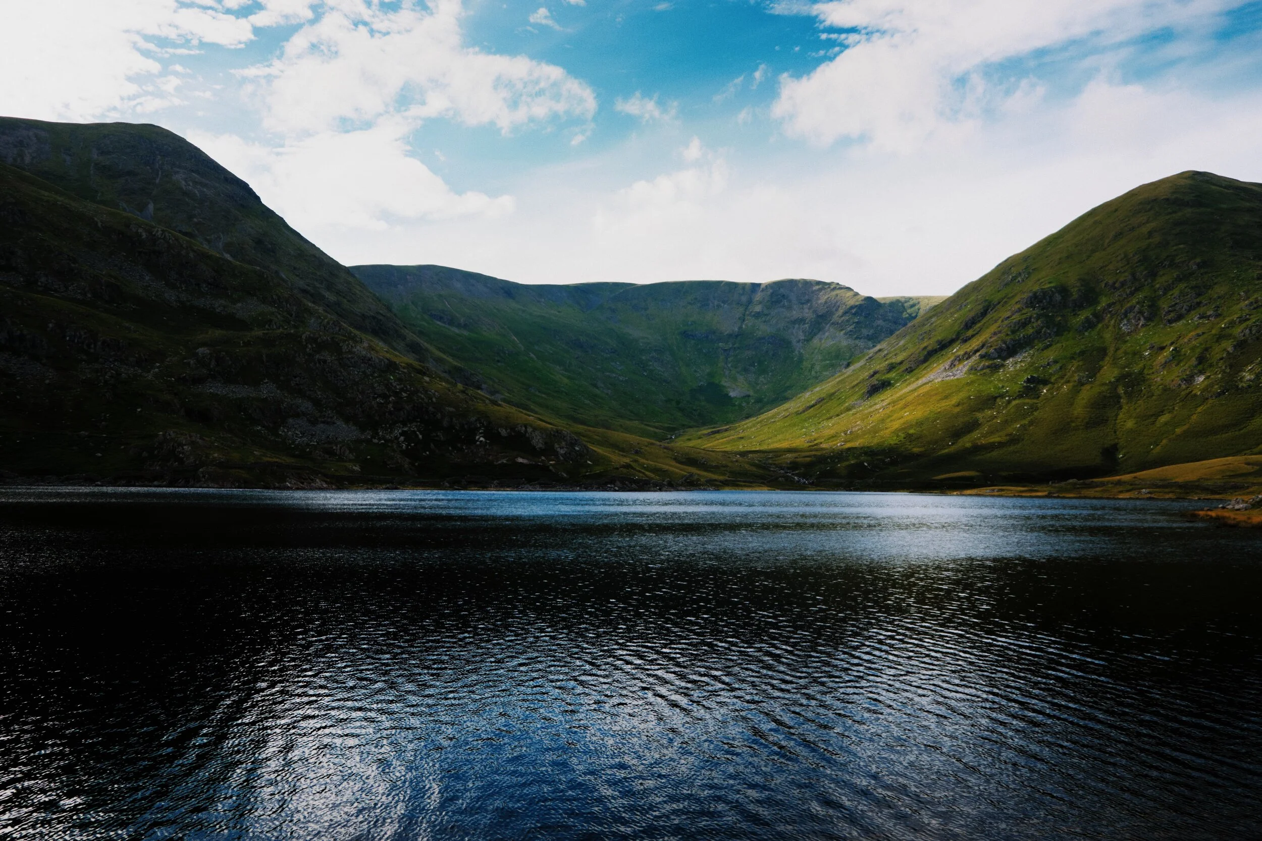 No crystal perfect reflections unfortunately, but still beautiful nevertheless.