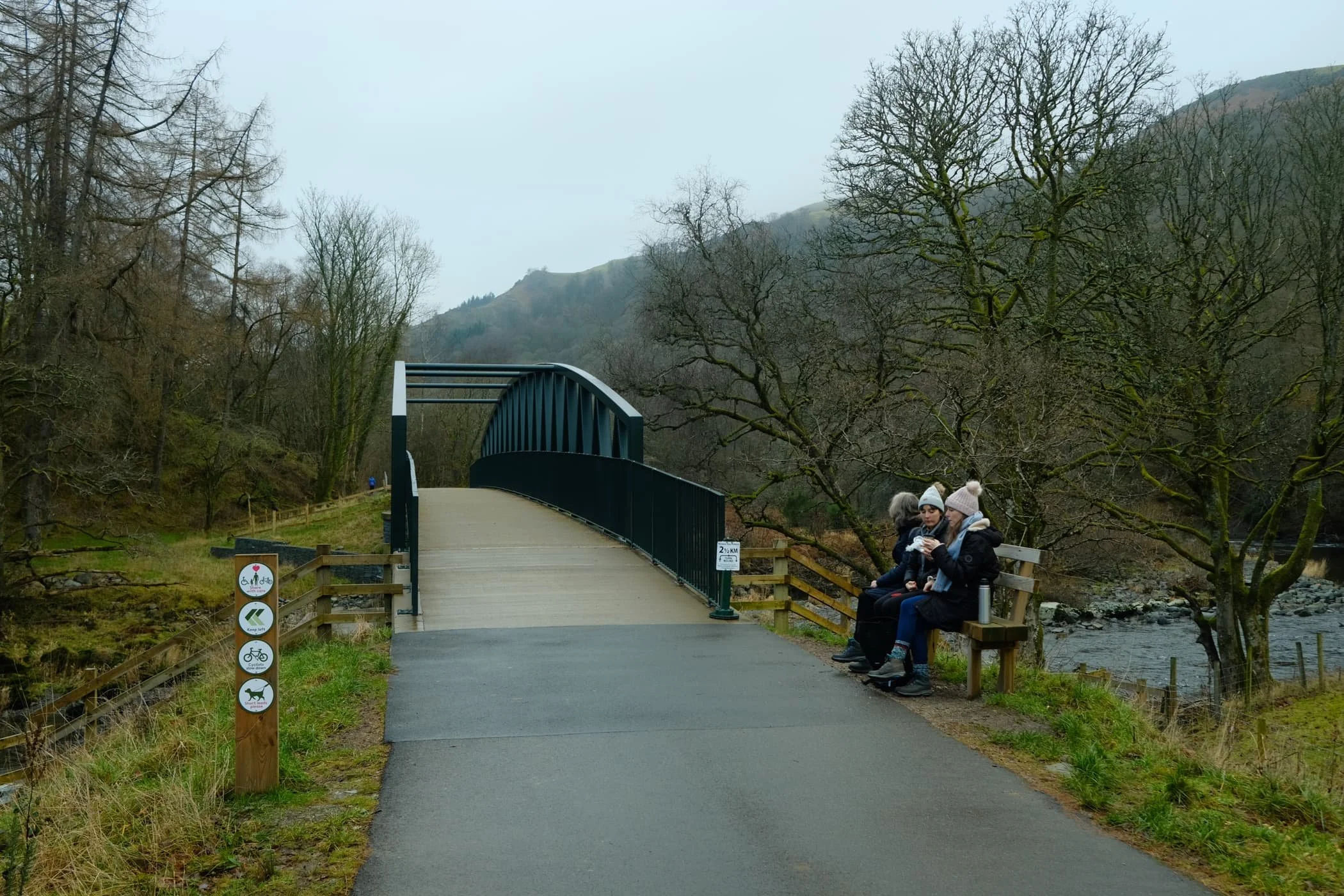  Not a bad spot for a bit of lunch. 