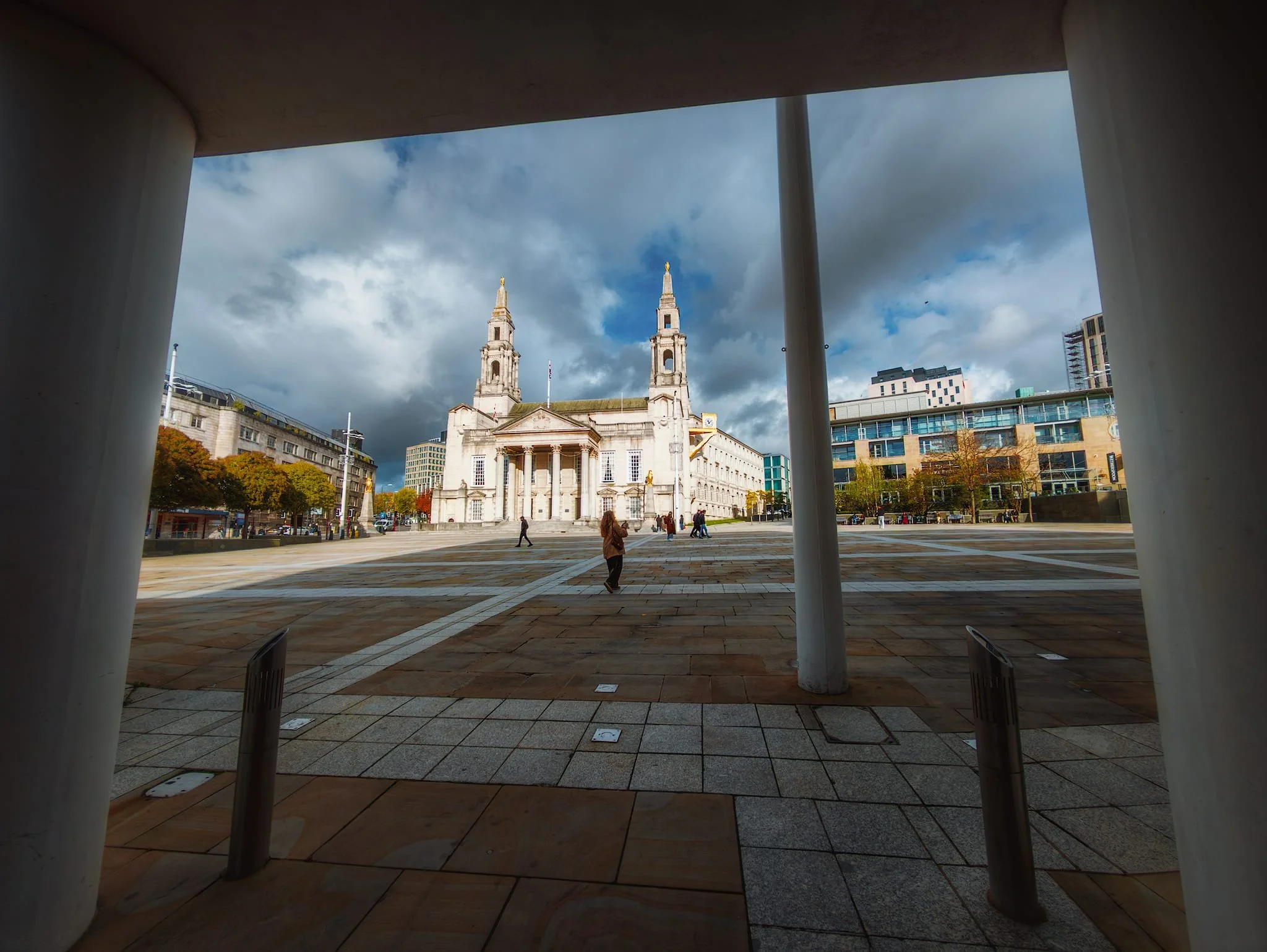  Behind Leeds Town Hall, one can find the beautiful Leeds Civic Hall in Millennium Square. The Civic Hall took over administrative duties from Leeds Town Hall, being built in 1933. It&rsquo;s glowing white exterior is, apart from the low sun shining directly on it, because it is constructed from Portland stone rather than the typical Yorkshire stone or brick. 