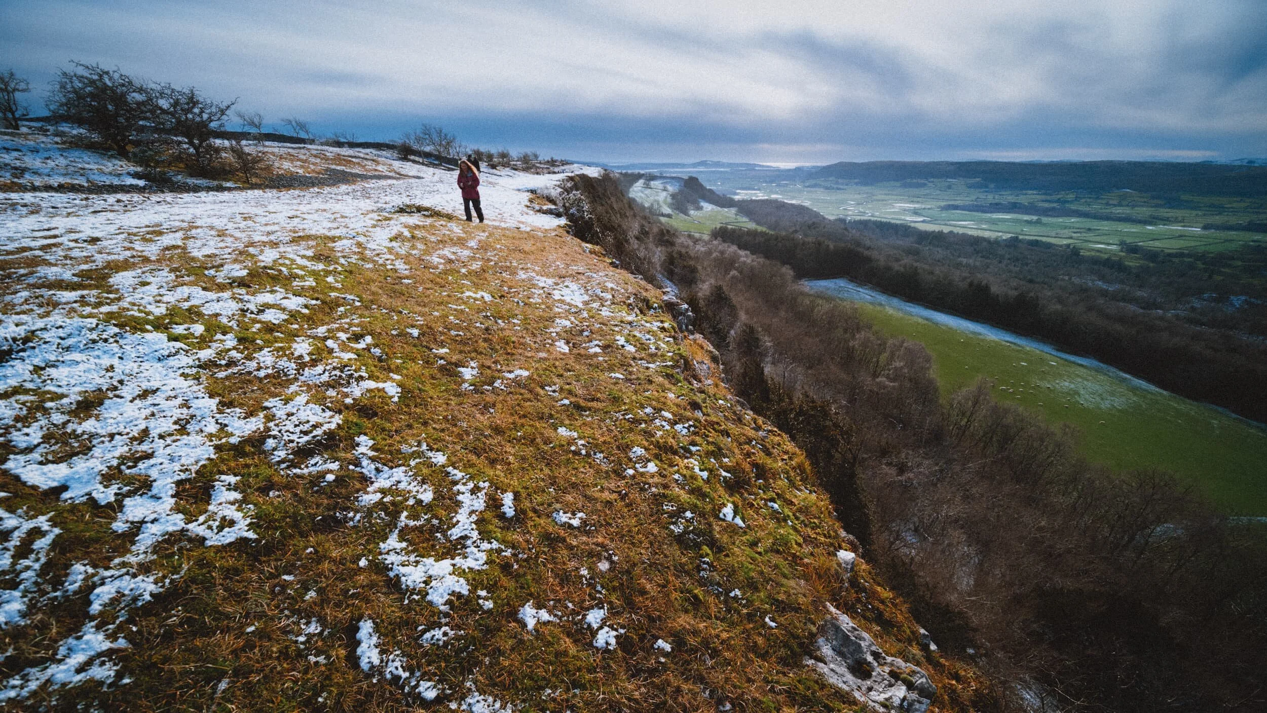 Looking back the way we came. The atmosphere was so clear we could see all the way out to Morecambe Bay, which seemed to be experiencing a more overcast day.