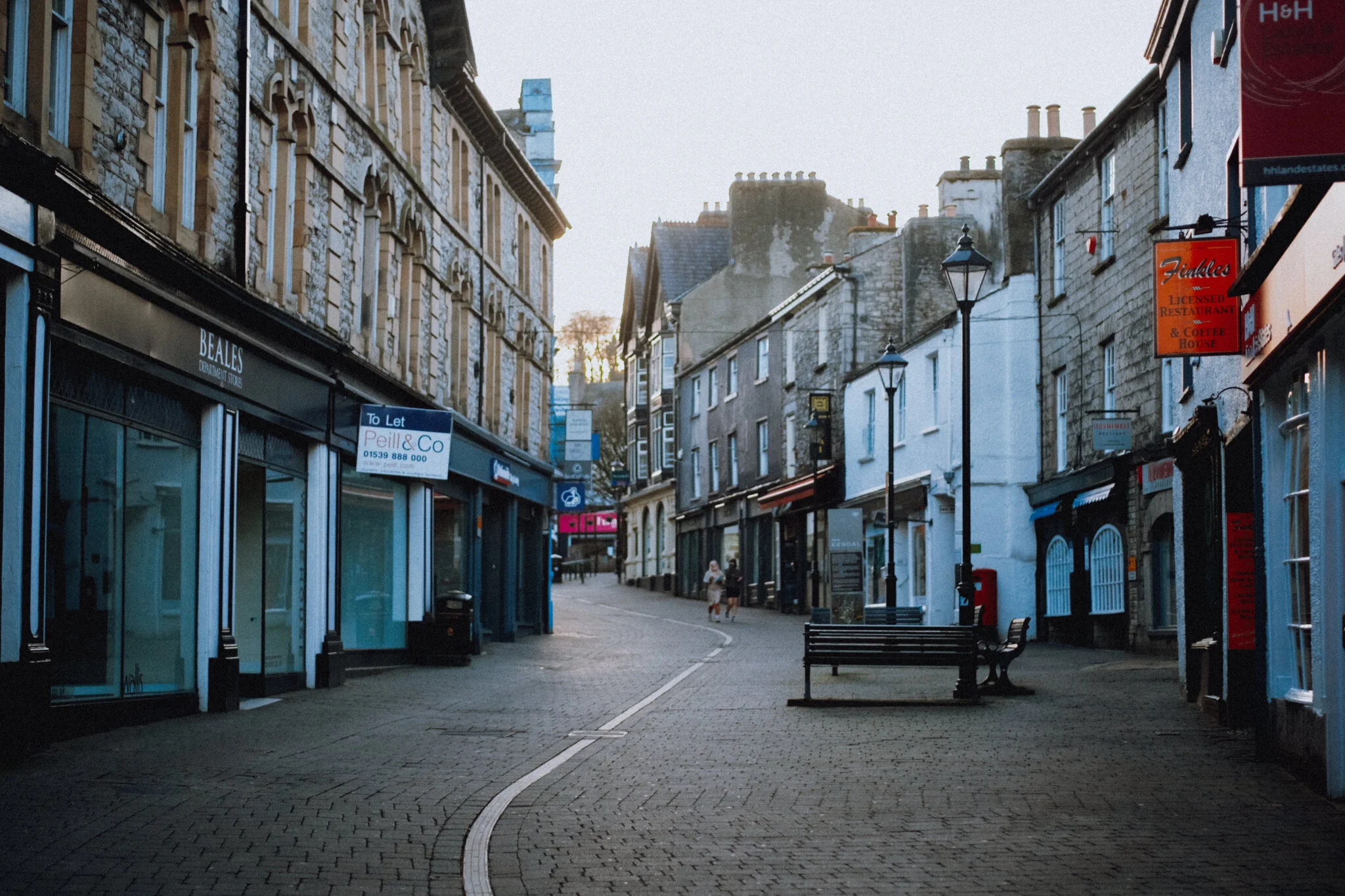 Heading up Finkle Street with the setting sun creating a lovely warm glow on the horizon. The name of the street comes from the Old Norse vinkl , meaning “elbow”. Appropriate.
