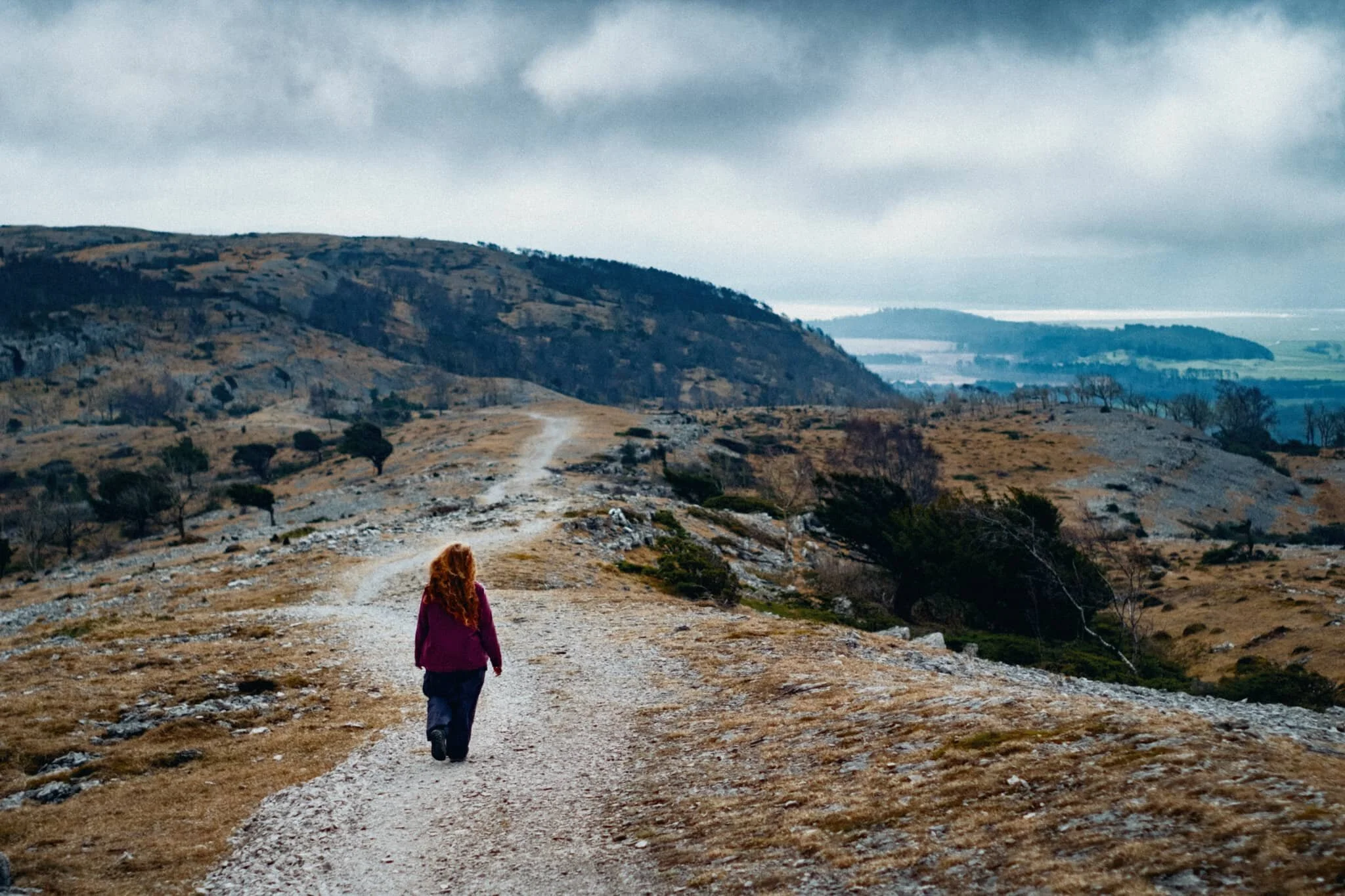  After summiting at Lord&rsquo;s Seat we followed the &ldquo;spine&rdquo; south from the summit, taking in the views towards Morecambe Bay along the way. 