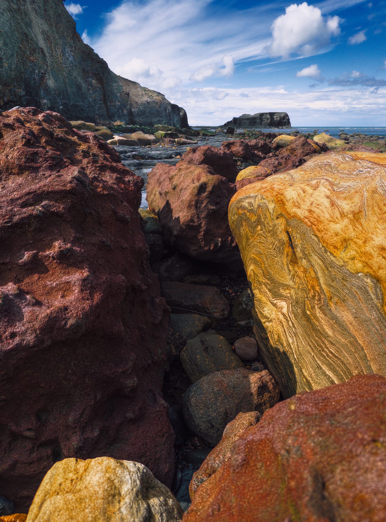 In my head I call these the Joe Cornish boulders, after a video I saw of famous British landscape photographer, Joe Cornish, demonstrating the use of Lee ND grad filters.