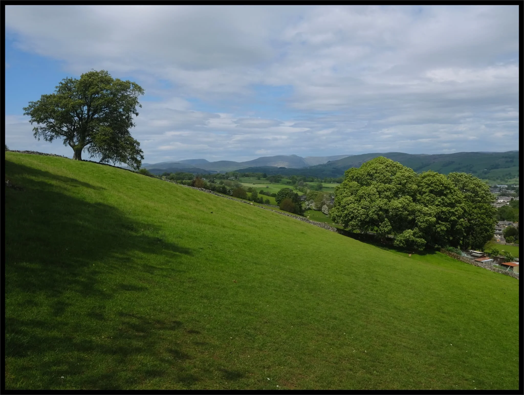  To the north, the Kentmere fells look tantalisingly beautiful. 