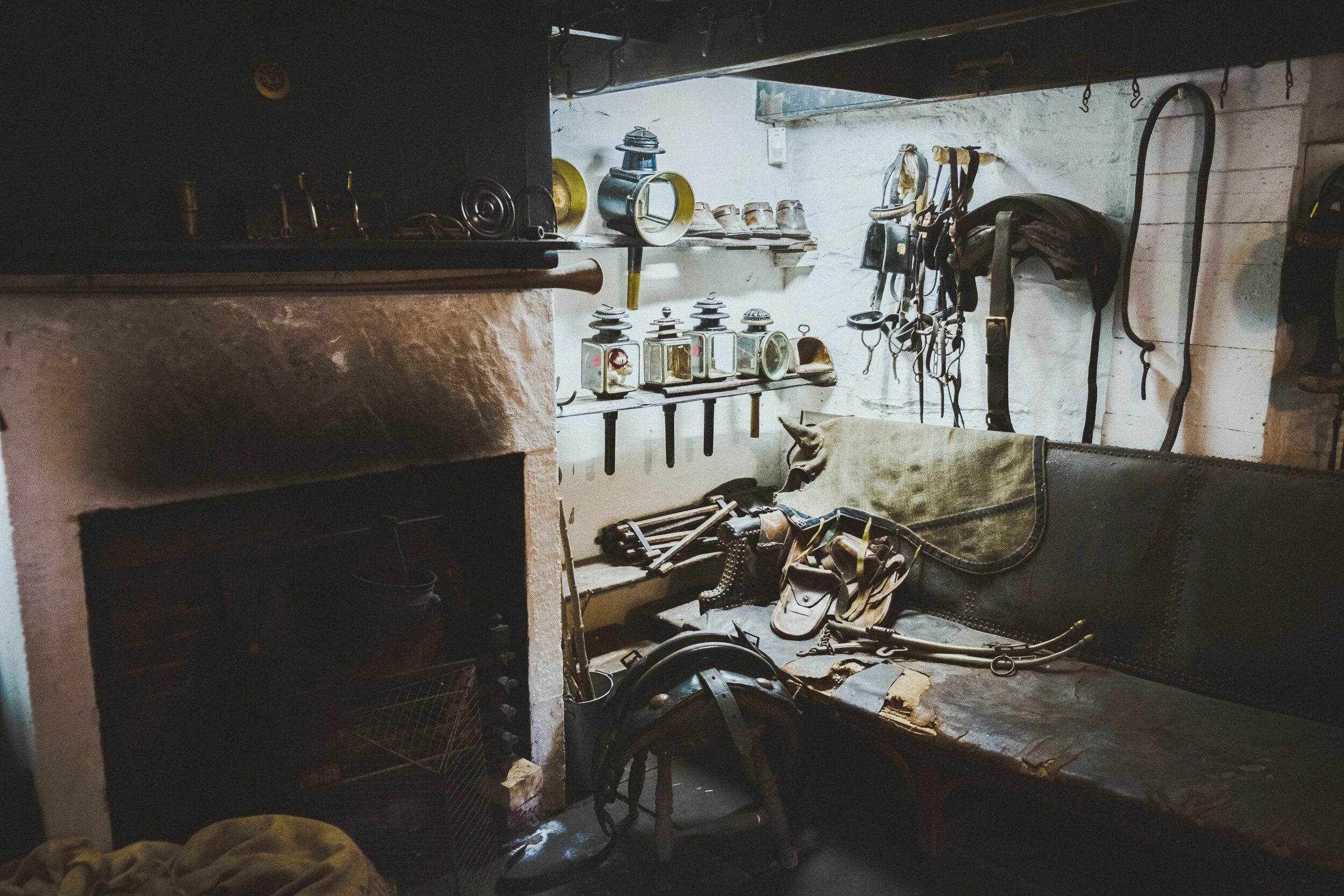 Behind the house one can access the courtyard containing the original Aisled Barn and the Folk Museum, set up to house and reflect the on-site workrooms that employees of the Shibden Estate worked in. This was the Saddler’s room, who worked with horse equipment.