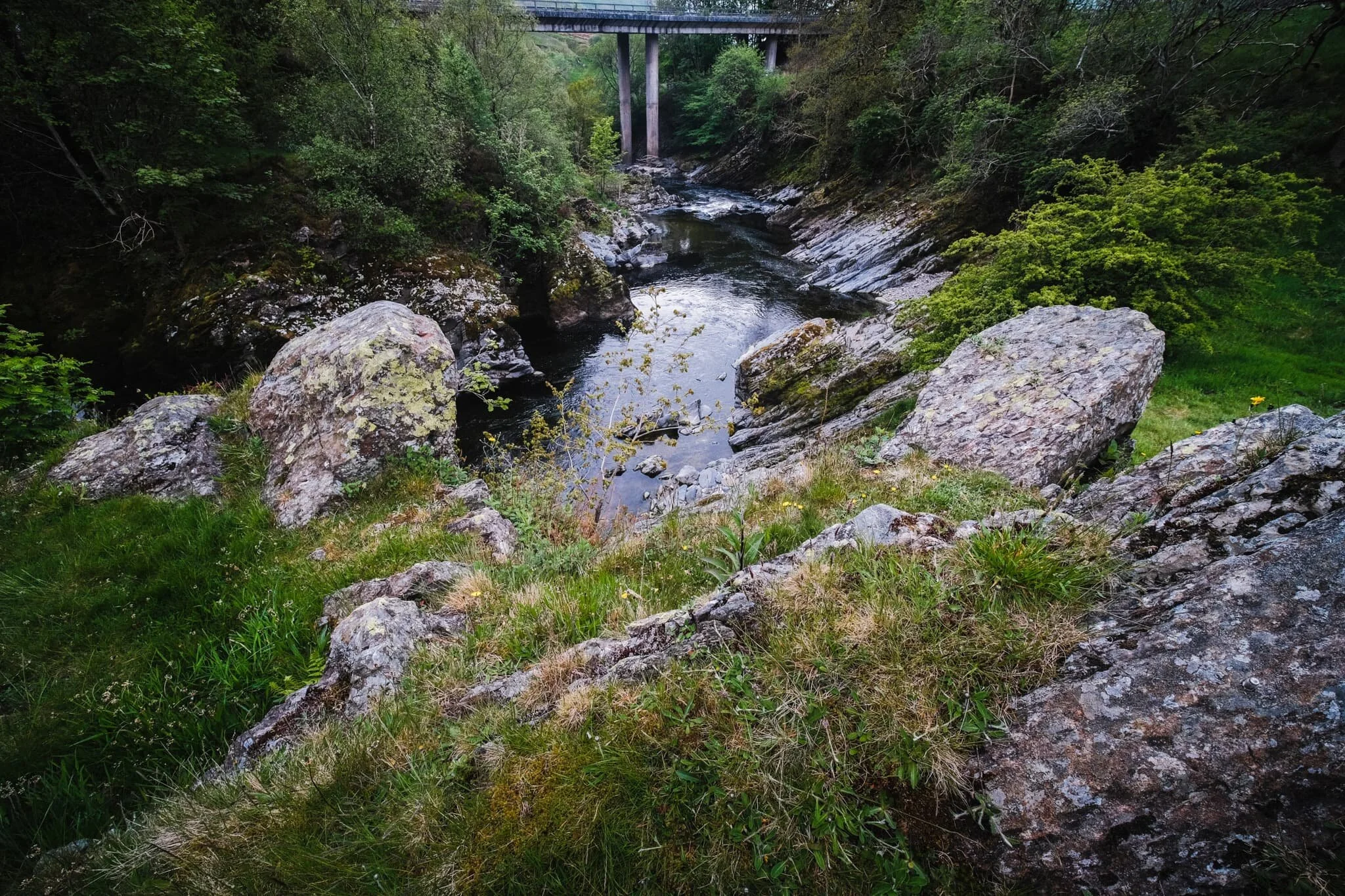 The Lune Gorge from high up the river’s banks.