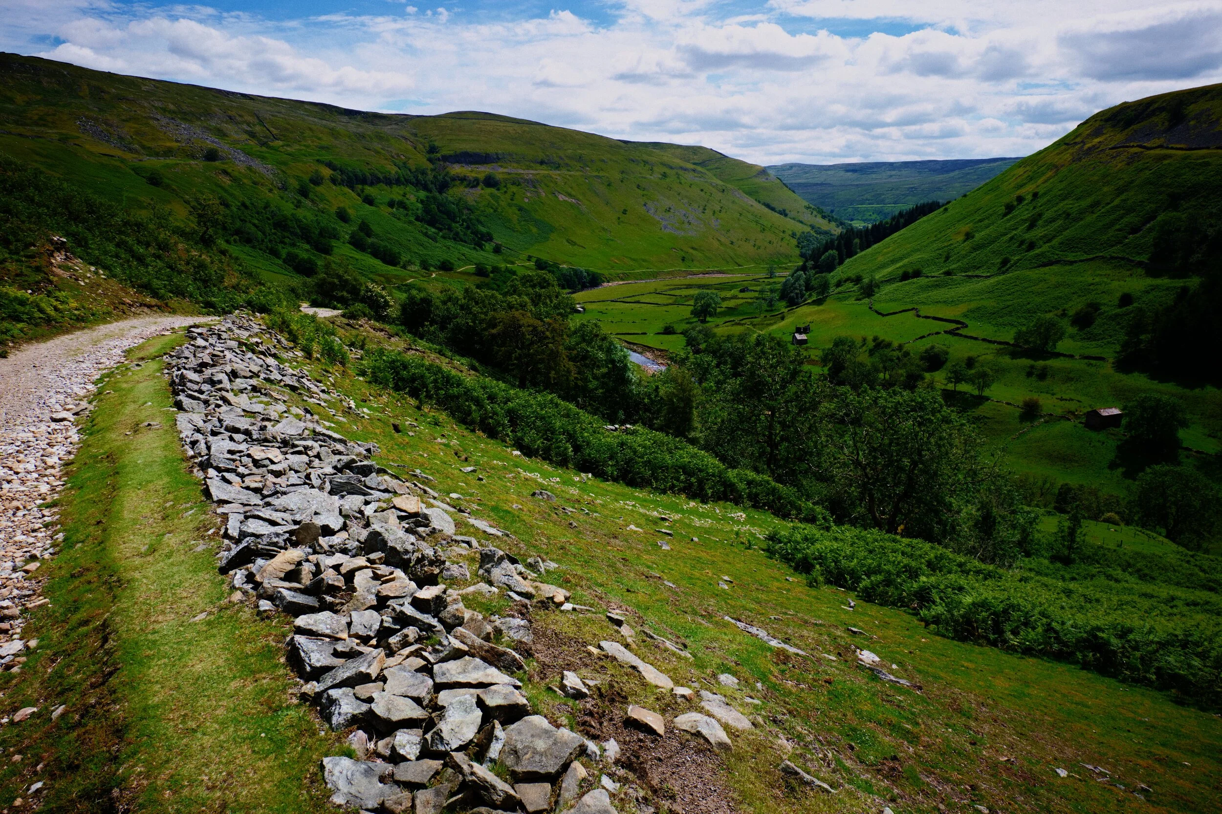 From Swinner Gill we made our way back to Keld. But I had to stop here for a shot of this magnificent view back towards Black Hill (509 m/1,669 ft) on the left and Kisdon on the right..